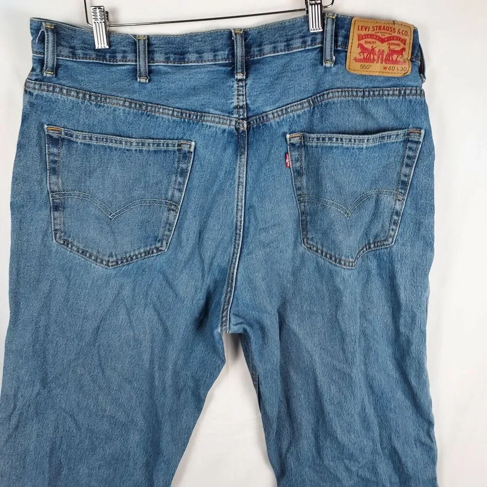 Levi’s 550 Relaxed Fit Jeans Men’s 40x30 Blue Denim Tapered Leg Zip Fly